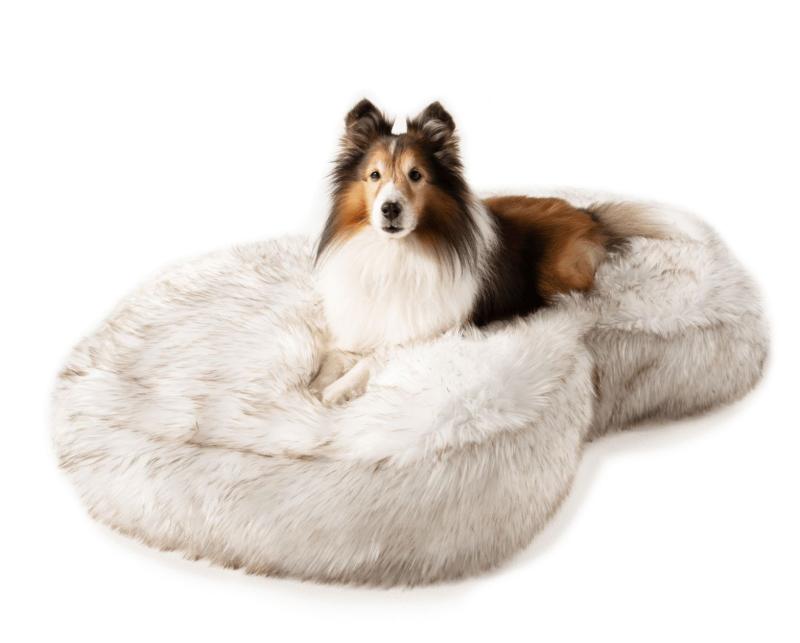 Animals PupCloud™ Faux Fur Memory Foam Dog Bed – Curve White | One Size (50In L X 32In W X 5In H) | Dogs Animals (C-E) Animals