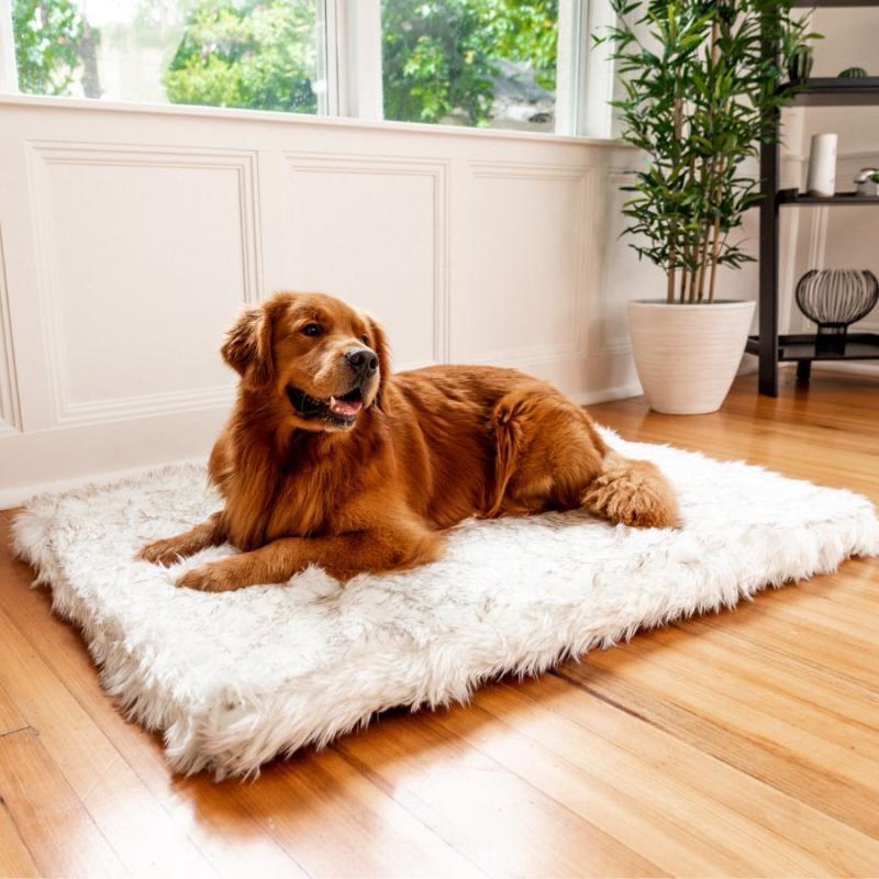 Animals PupRug™ Faux Fur Orthopedic Dog Bed – Rectangle White with Brown Accents | Medium (40In L X 30In W) | Dogs Animals (C-E) Animals